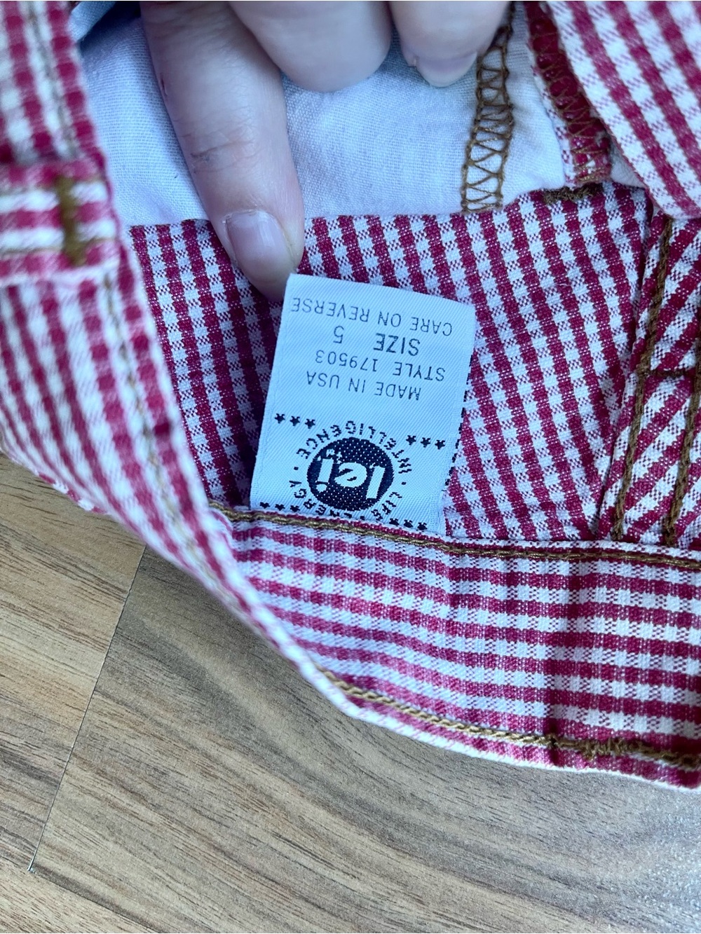 Red gingham shorts 100% cotton size 5 vintage - Picture 3 of 9